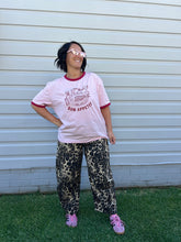 Load image into Gallery viewer, Washed Leopard Printed Barrel Jean