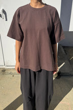 Load image into Gallery viewer, LE BON SHOPPE JAYDEN TEE - CHOCOLATE