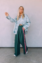 Load image into Gallery viewer, SABBI THE RAVING HEARTS PANTS - GREEN
