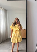 Load image into Gallery viewer, K. Juliet Long Cotton Beach & Bathrobe - Yellow