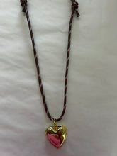 Load image into Gallery viewer, Le ParaHeart Necklace
