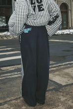 Load image into Gallery viewer, SABBI BE HAPPY WIDE LEG SWEAT PANTS - GINGHAM