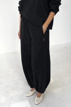 Load image into Gallery viewer, LE BON SHOPPE BALLOON PANTS - BLACK