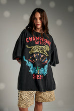 Load image into Gallery viewer, SABBI CHAMPANGE TATTOO TEE - BLACK
