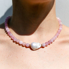 Load image into Gallery viewer, Keshi Quartz Necklace