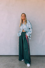 Load image into Gallery viewer, SABBI THE RAVING HEARTS PANTS - GREEN