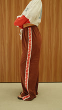Load image into Gallery viewer, By Billie Everyday BB pants - Chocolate