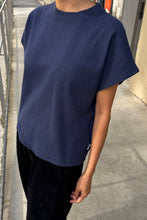 Load image into Gallery viewer, LE BON SHOPPE JEANNE TEE - MIDNIGHT