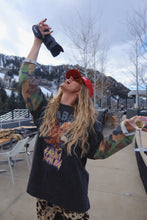 Load image into Gallery viewer, SABBI THE POW POW LONG SLEEVE TEE