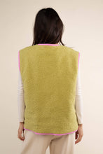 Load image into Gallery viewer, Nubi Quilted Vest - Guava