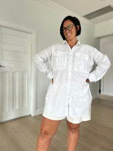 Load image into Gallery viewer, Linen shirt supersize with pockets white
