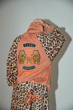 Load image into Gallery viewer, SABBI THE KINDNESS IS KING HOODIE