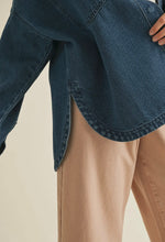 Load image into Gallery viewer, Washed Snap Button Denim Shacket