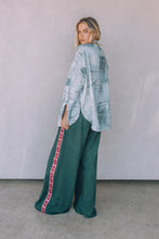 Load image into Gallery viewer, SABBI THE RAVING HEARTS PANTS - GREEN