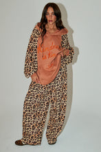 Load image into Gallery viewer, SABBI THE KINDNESS IS KING HOODIE