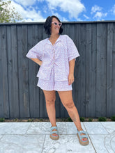 Load image into Gallery viewer, Etta Short | Posey Magenta