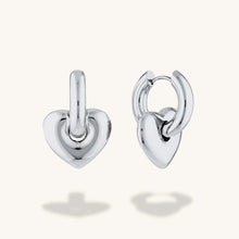 Load image into Gallery viewer, GIMME LISA PUFFY HEART EARRINGS (SILVER)