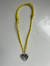 Load image into Gallery viewer, Le ParaHeart Necklace
