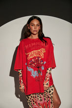 Load image into Gallery viewer, SABBI CHAMPAGNE TATTOO TEE - RED