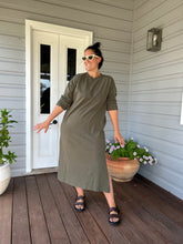 Load image into Gallery viewer, SUNDAY DRESS - OLIVE GREEN
