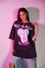 Load image into Gallery viewer, SABBI NO DRAMA LLAMA TEE - BLACK ACID WASH

