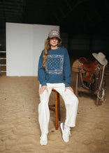 Load image into Gallery viewer, FAR MER By Whitney PAISLEY FLEECE PULLOVER
