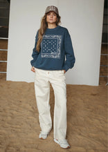Load image into Gallery viewer, FAR MER By Whitney PAISLEY EMBOSS DRAWSTRING PANT
