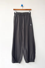 Load image into Gallery viewer, LE BON SHOPPE BALLOON PANTS - DARK LATE
