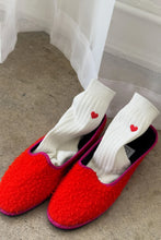 Load image into Gallery viewer, EMBROIDERED HER SOCKS (MC COTTON) - CLASSIC WHITE + HEART
