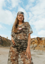 Load image into Gallery viewer, FAR MER By Whitney CAMO LACE VEE
