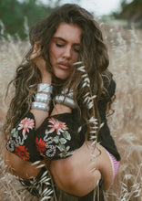 Load image into Gallery viewer, FAR MER. By Whitney DESERT GARDEN BLOUSE
