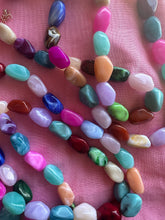 Load image into Gallery viewer, RAINBOW SHORTCAKE NECKLACE
