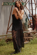 Load image into Gallery viewer, SABBI THE LACE MAXI DRESS - BLACK
