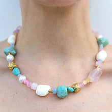 Load image into Gallery viewer, Chunky Gem Necklace with Keshi Pearl
