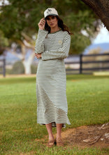 Load image into Gallery viewer, Peter Bill Stephanie Dress
