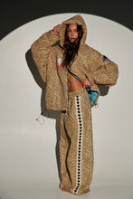 Load image into Gallery viewer, SABBI RAVING HEARTS PANTS - DRILL LEOPARD
