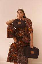 Load image into Gallery viewer, NIM LEATHER TRIMMED RAFFIA MINI - COCOA
