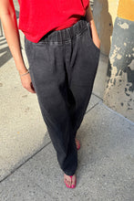 Load image into Gallery viewer, LE BON SHOPPE LONG ARC PANTS - BLACK DENIM
