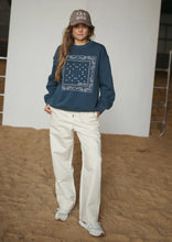 Load image into Gallery viewer, FAR MER By Whitney PAISLEY FLEECE PULLOVER
