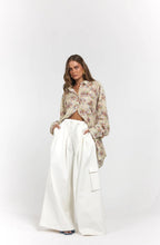 Load image into Gallery viewer, La Bohème Girls Clyde Shirt Confetti Bloom
