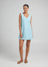 Load image into Gallery viewer, Mai Tai V Tunic Dress - Skylight
