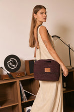 Load image into Gallery viewer, NIM LEATHER TRIM RAFFIA BB - COCOA
