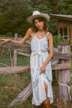 Load image into Gallery viewer, Maeve Maxi Dress - Posy
