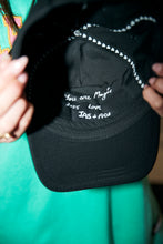 Load image into Gallery viewer, SABBI SELF LOVE CLUB CAP - BLACK
