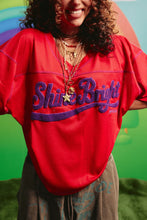 Load image into Gallery viewer, SABBI THE SHINE BRIGHT MESH TEE - RED
