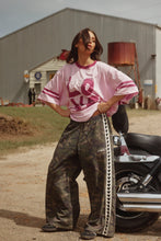 Load image into Gallery viewer, SABBI THE VERY OVERSIZED LOVE REVOLUTION TEE - PINK
