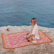 Load image into Gallery viewer, Goldie Woven Picnic Rug XL
