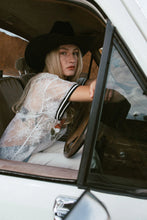Load image into Gallery viewer, FAR MER. By Whitney LACE RAGLAN - BUD &amp; BONE
