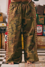 Load image into Gallery viewer, SABBI THE CANVAS HEART PANTS - CAMO
