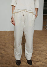 Load image into Gallery viewer, FAR MER By Whitney PAISLEY EMBOSS DRAWSTRING PANT
